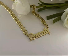 Load image into Gallery viewer, Personalized Custom Name Necklace Flat Day Chain
